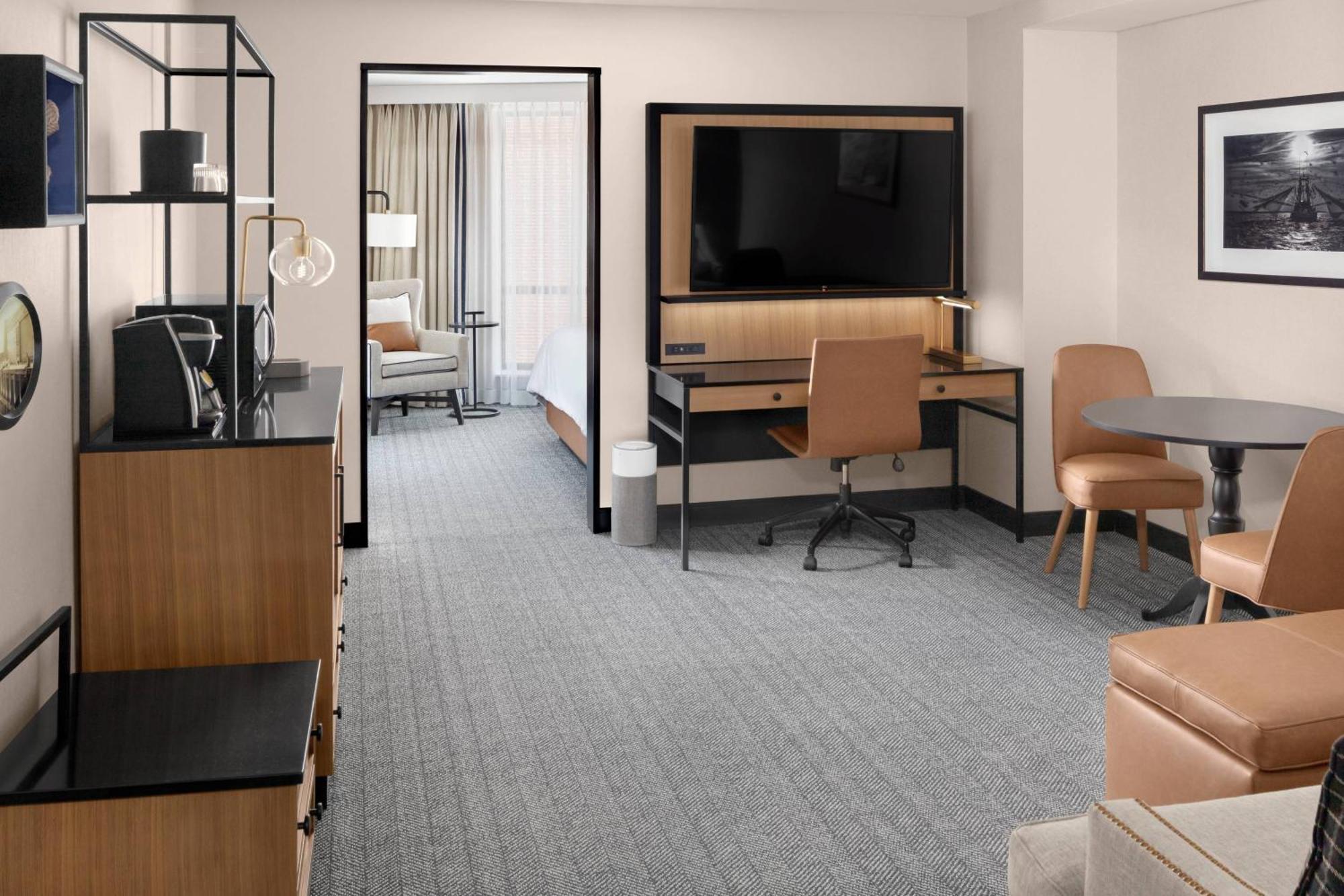 Courtyard By Marriott Portland Downtown/Waterfront Hotel Exterior foto
