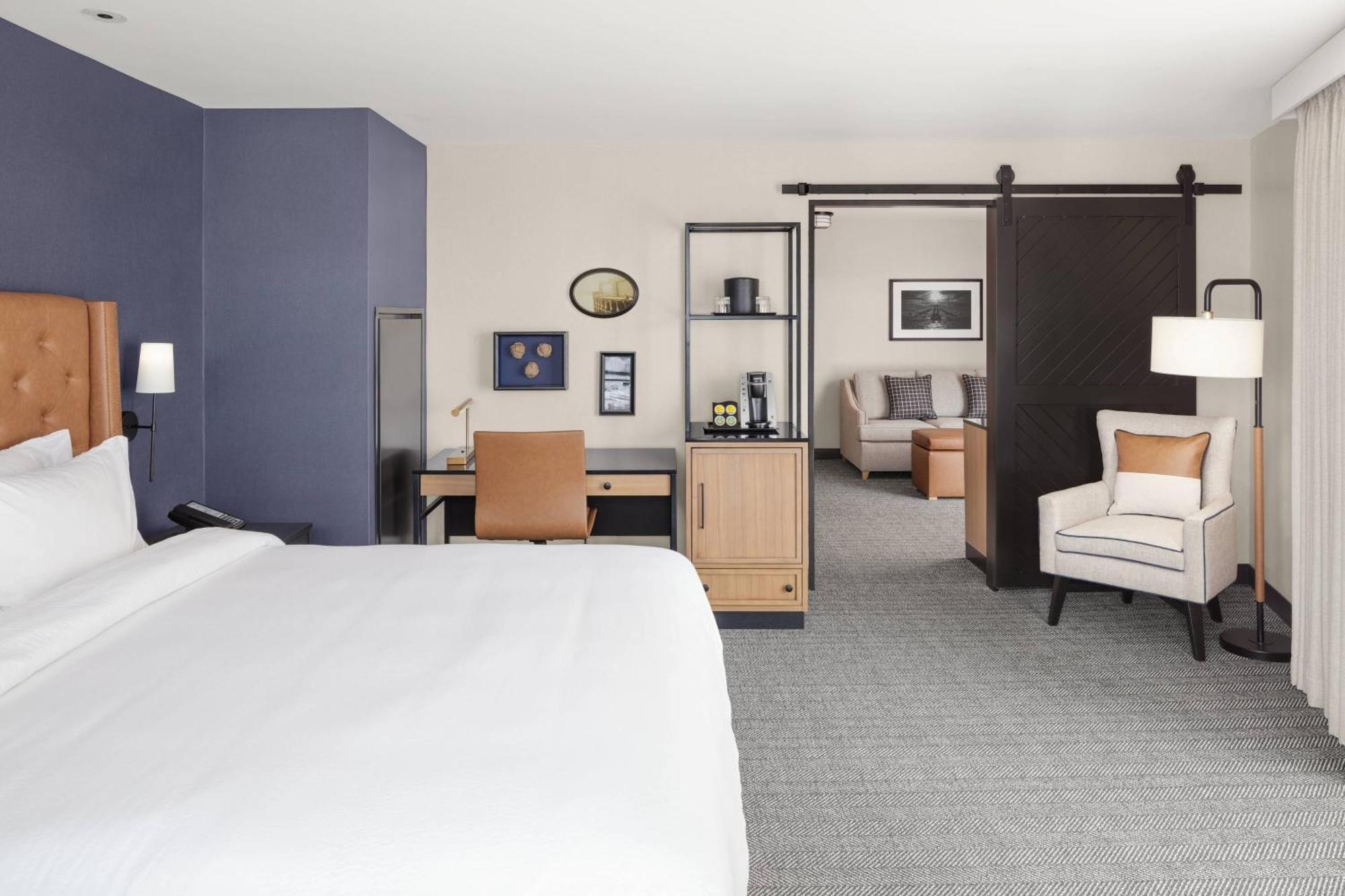 Courtyard By Marriott Portland Downtown/Waterfront Hotel Exterior foto